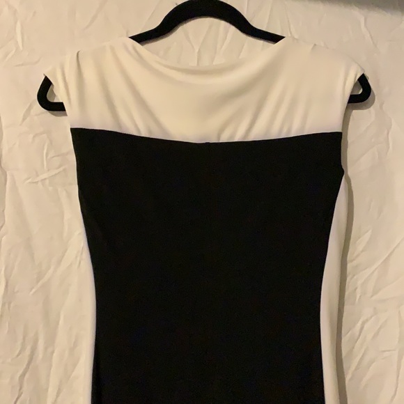 Dress - Picture 5 of 8